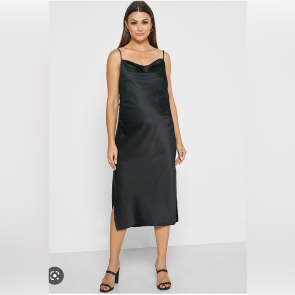 Topshop Maternity Slip Dress - Picture 2 of 4